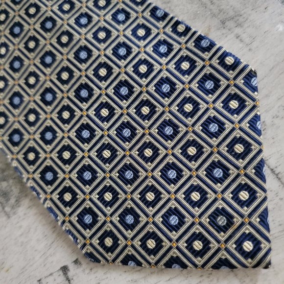 Robert Talbott Navy Geometric Print Silk Tie 58" x 4" - Picture 4 of 10